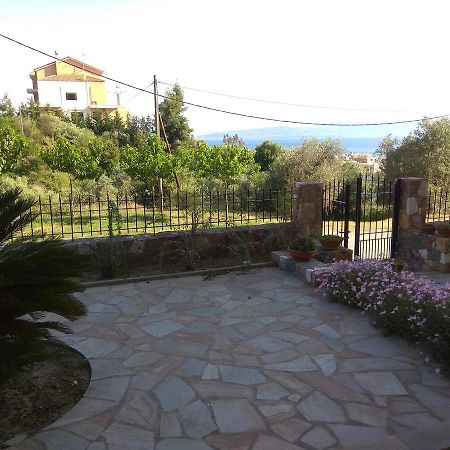 Natura Studios Loutra Edipsou  Exterior photo