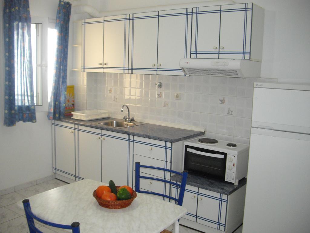 Natura Studios Loutra Edipsou  Room photo