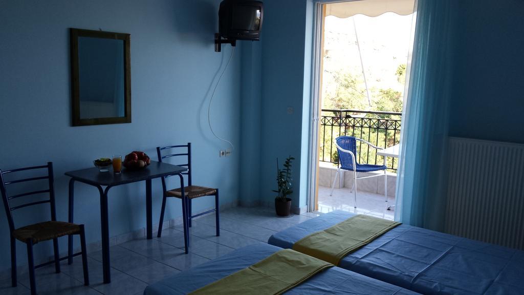 Natura Studios Loutra Edipsou  Room photo