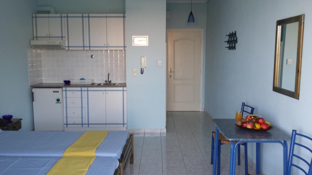 Natura Studios Loutra Edipsou  Room photo